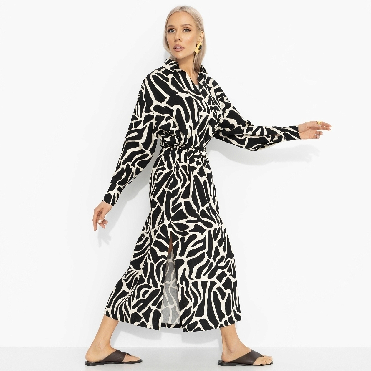 Платье-рубашка В самое сердце (писк моды). Состав: 85% вискоза, 15% нейлон