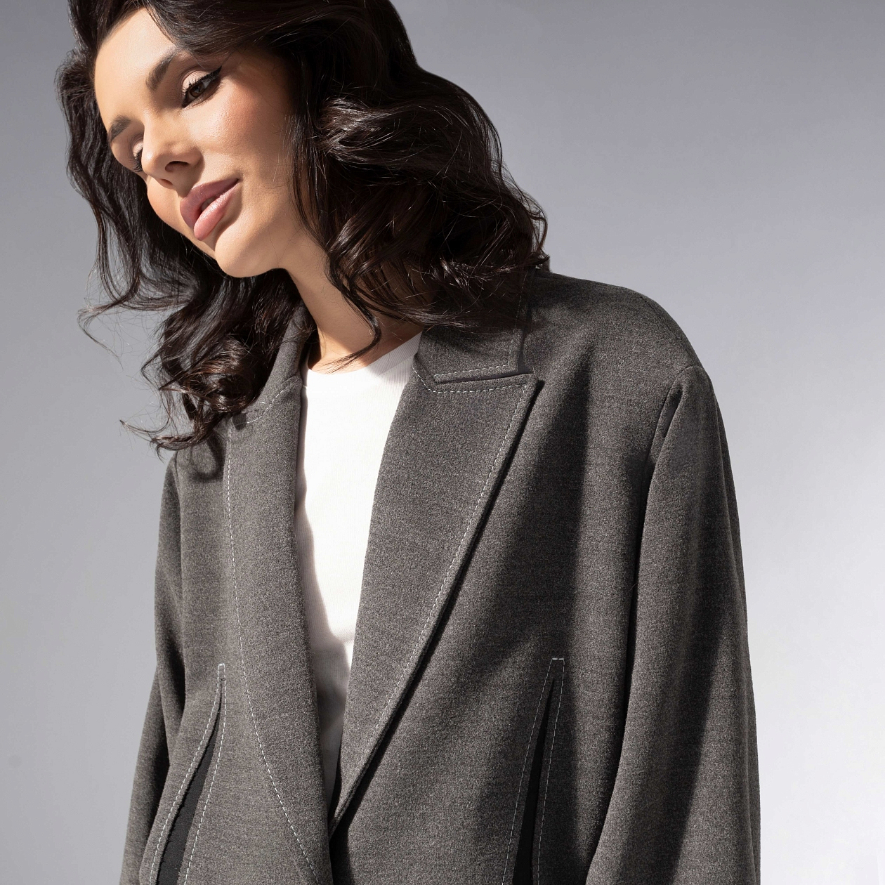 Жакет Решительный ход. Состав: 65% п/э, 30% вискоза, 5% спандекс