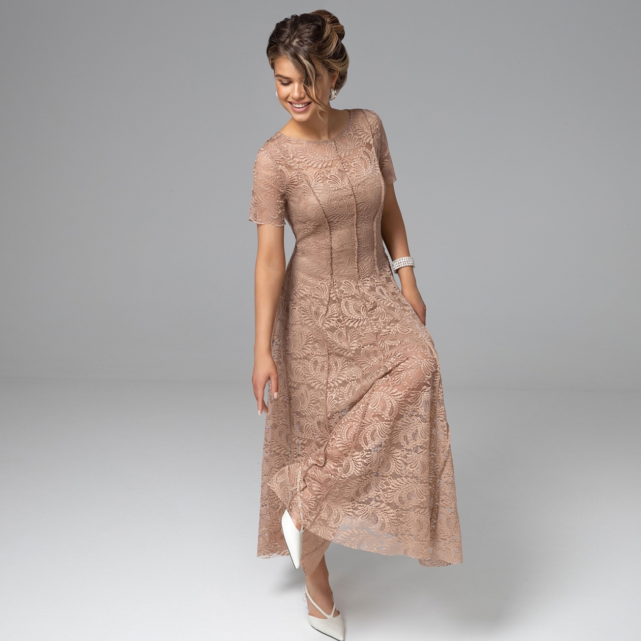 Платье Сфотай меня немедленно (тихая роскошь). Состав: 98% п/э, 2% спандекс