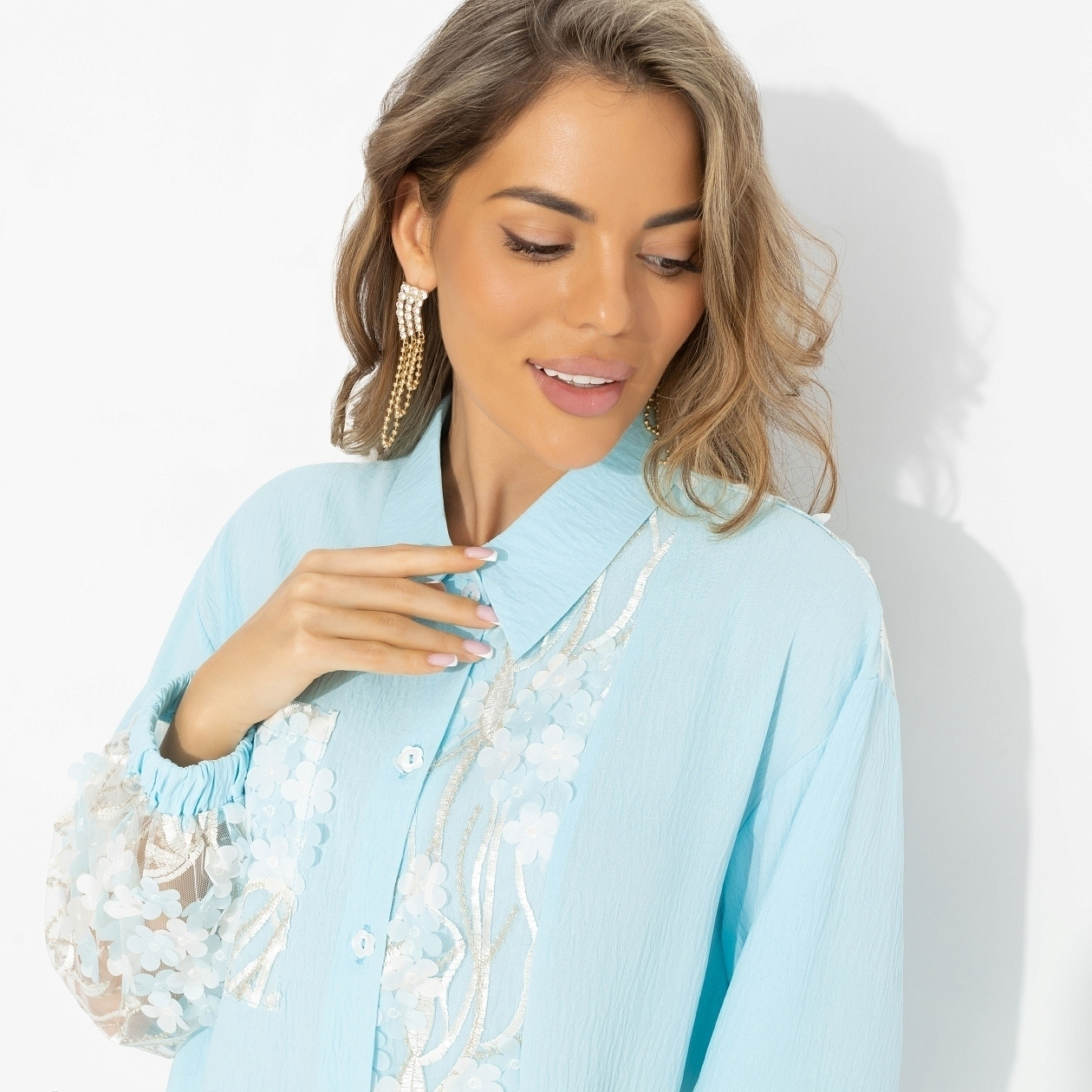 Смелое решение (бирюзовая). Состав: 68% п/э, 27% вискоза, 5% спандекс