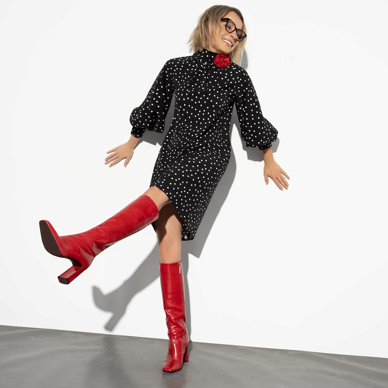 Платье Леди элегант (кутюр). Состав: 65% п/э, 30% вискоза, 5% эластан