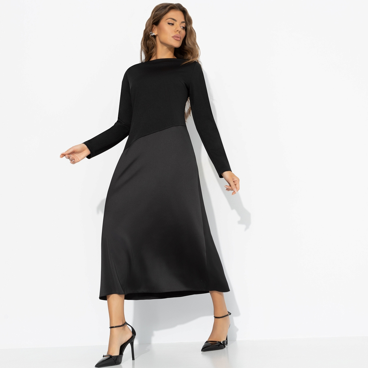 Платье Нежная утонченность. Состав: 95% п/э, 5% эластан