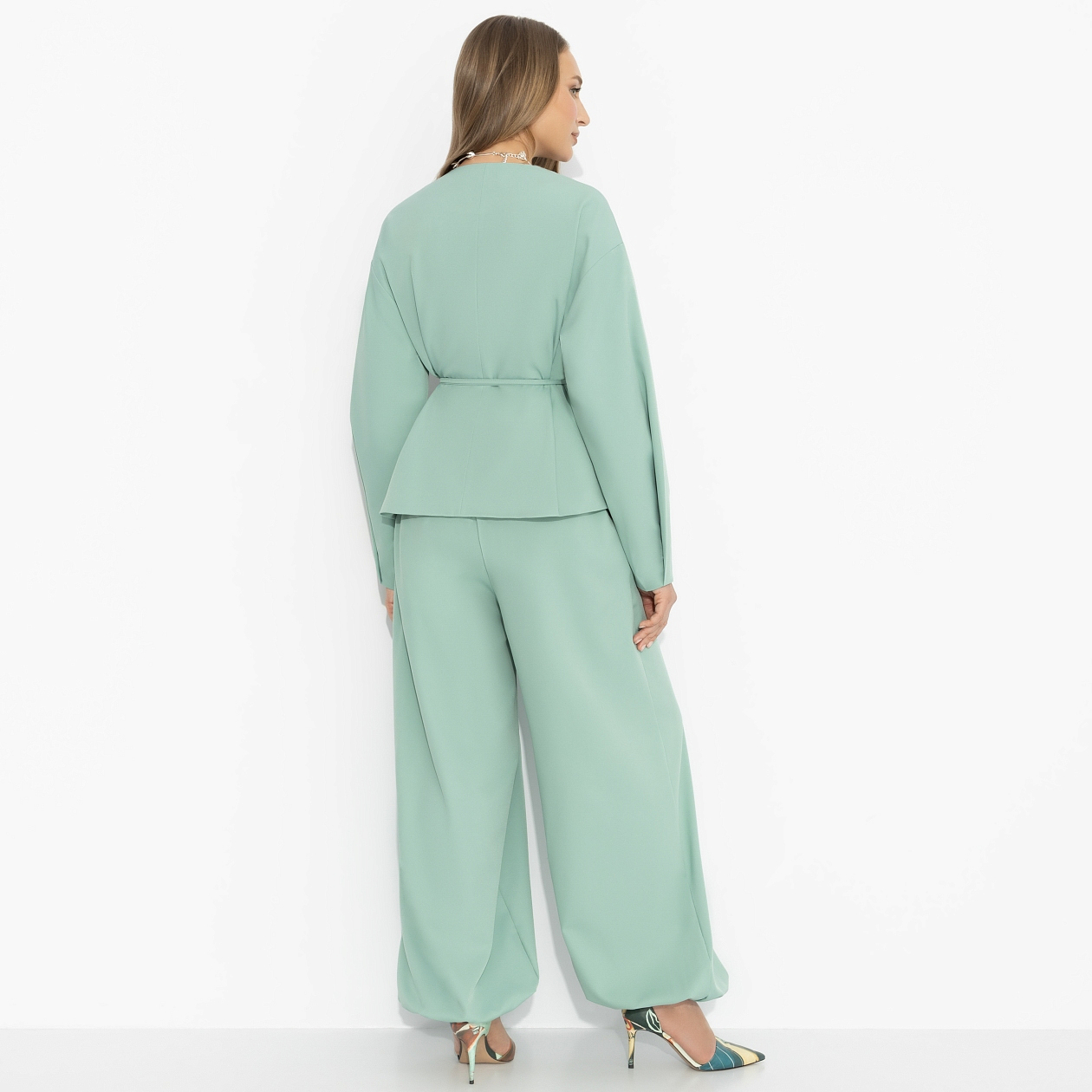 Стиль говорит (2 в 1, мята) . Состав: 65% п/э, 30% вискоза, 5% эластан