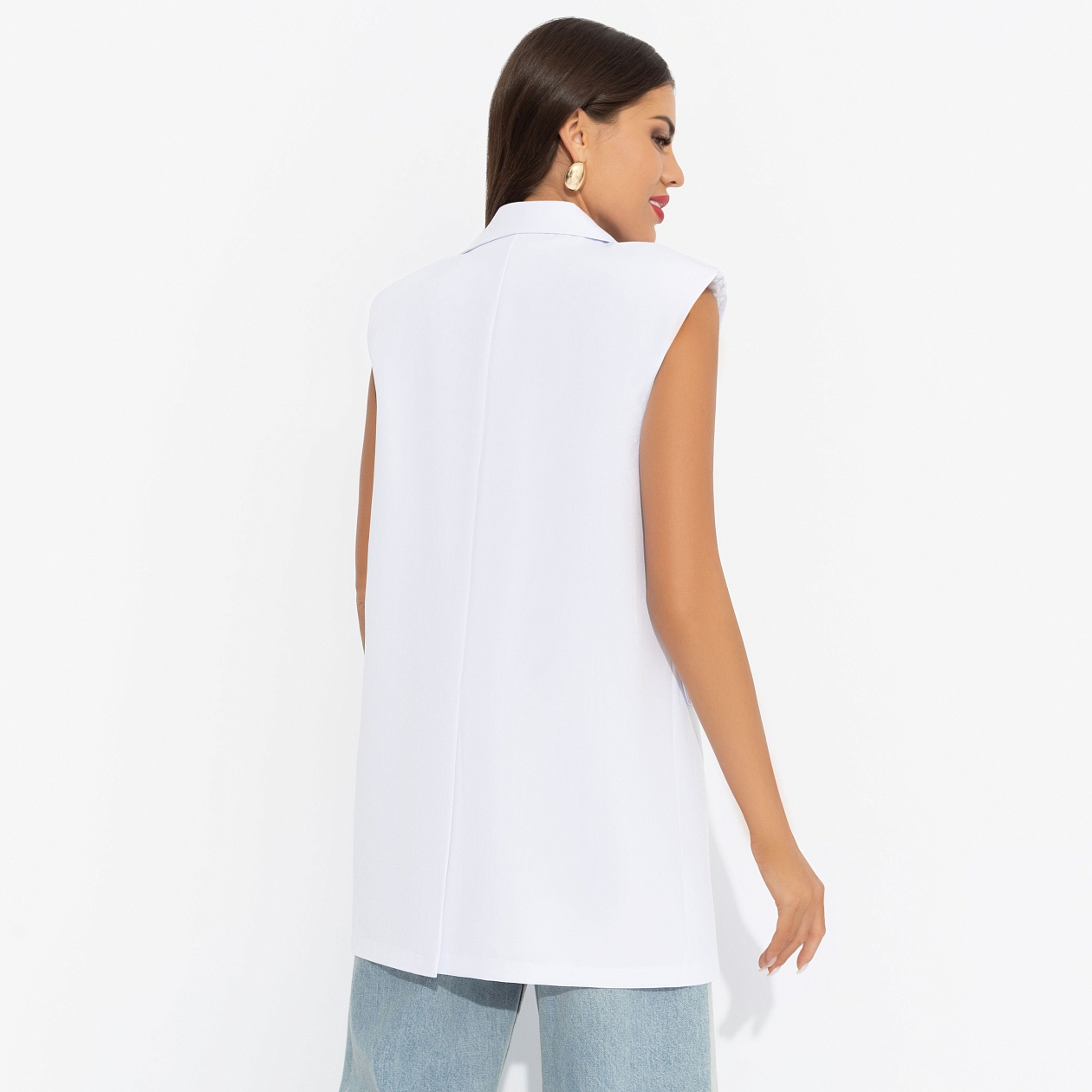 Каноны глянца (белый). Состав: 60% п/э, 37% вискоза, 3% спандекс