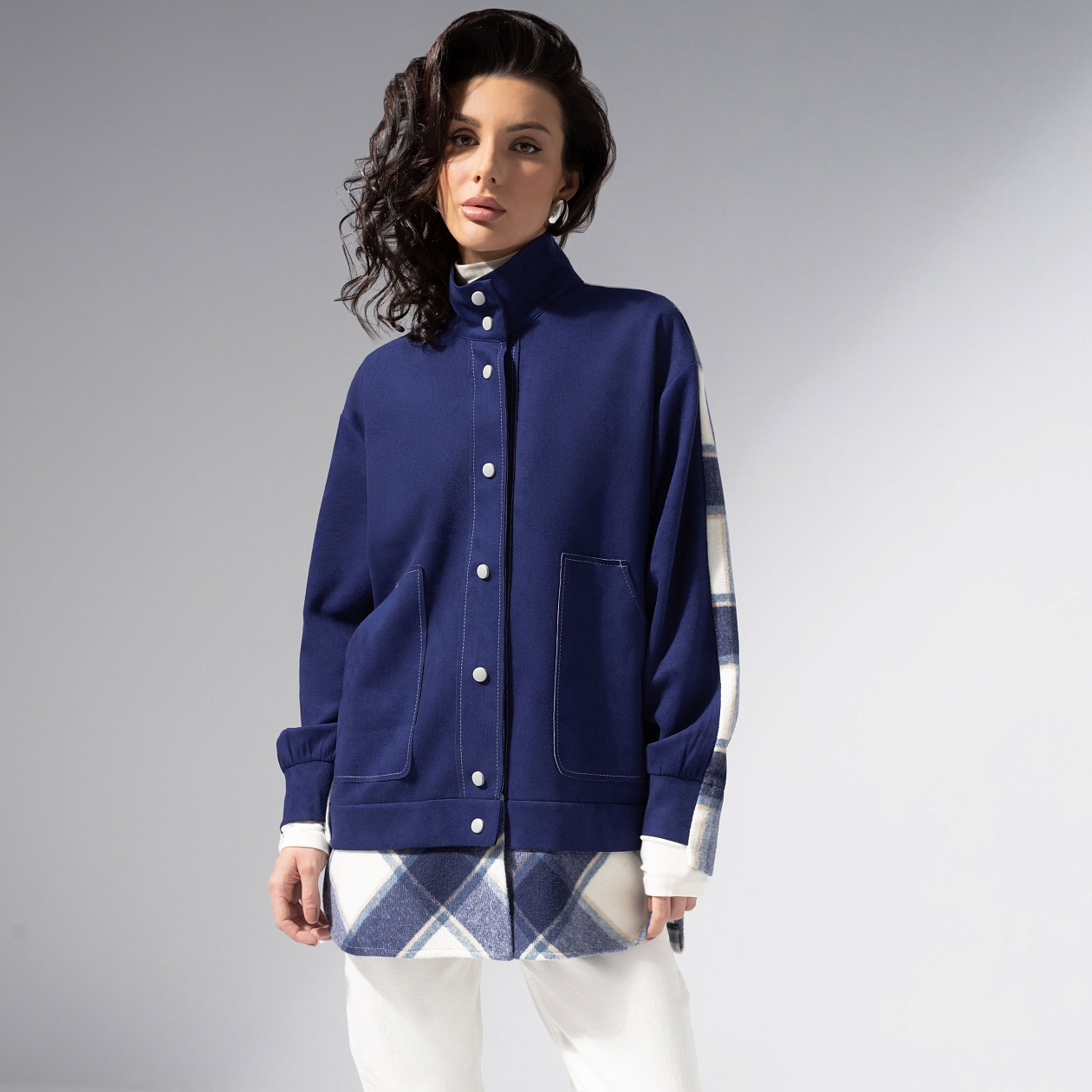 Быть лидером. Состав: 65% п/э, 30% вискоза, 5% спандекс