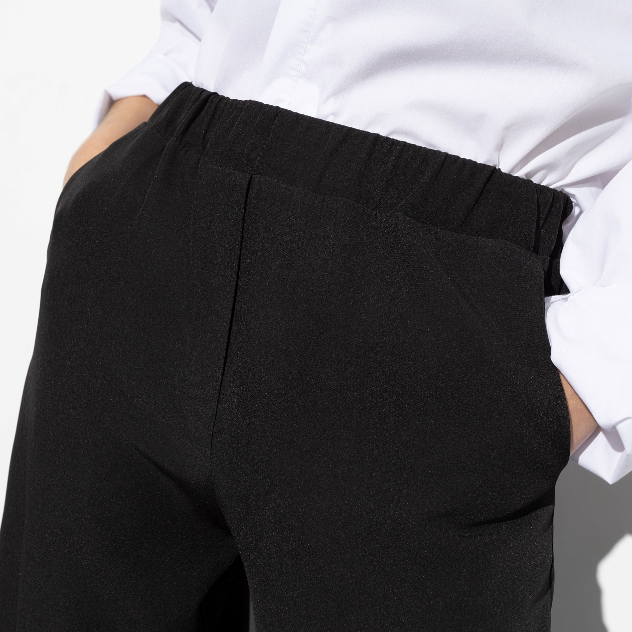 Брюки На вершине стиля (фэшн). Состав: 95% п/э, 5% эластан