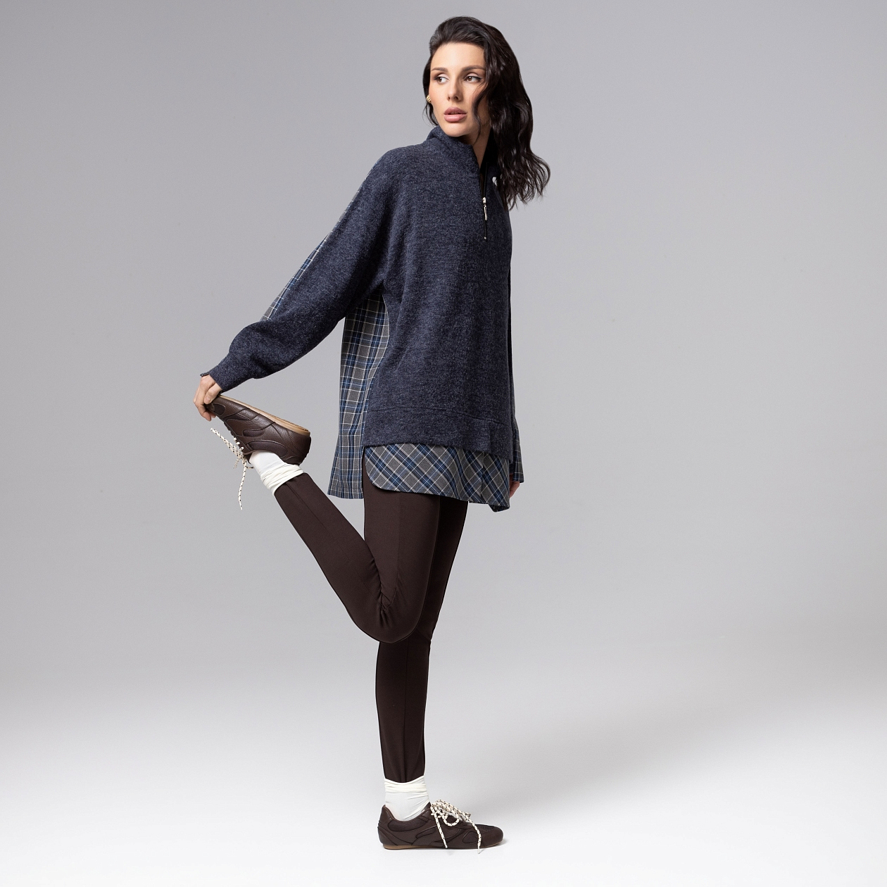 Путешествие начинается (синяя туманность). Состав: 65% п/э, 15% ангора, 15% акрил, 5% спандекс