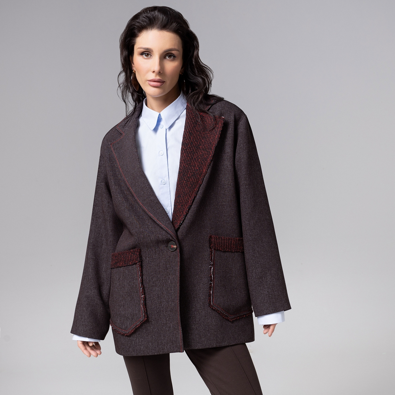 Жакет Стильно независима (фэшн). Состав: 65% п/э, 30% вискоза, 5% спандекс