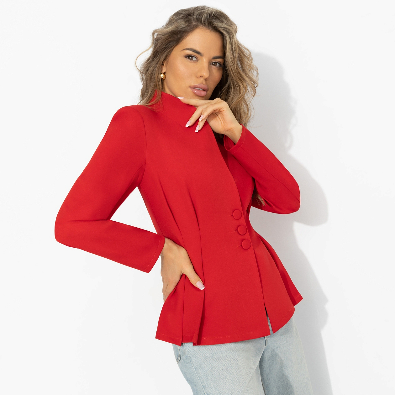 Жакет Слишком крута. Состав: 95% полиэстер, 5% эластан