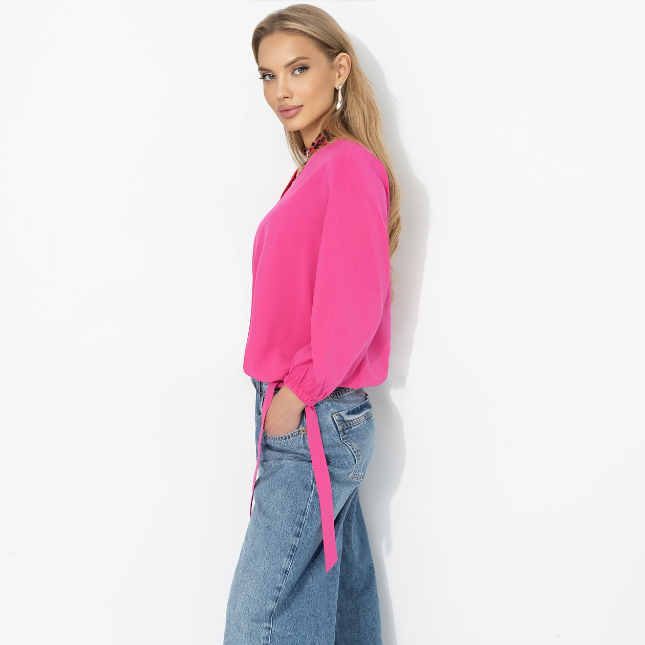 Блуза В зоне внимания (розовый пион). Состав: 95% п/э, 5% эластан