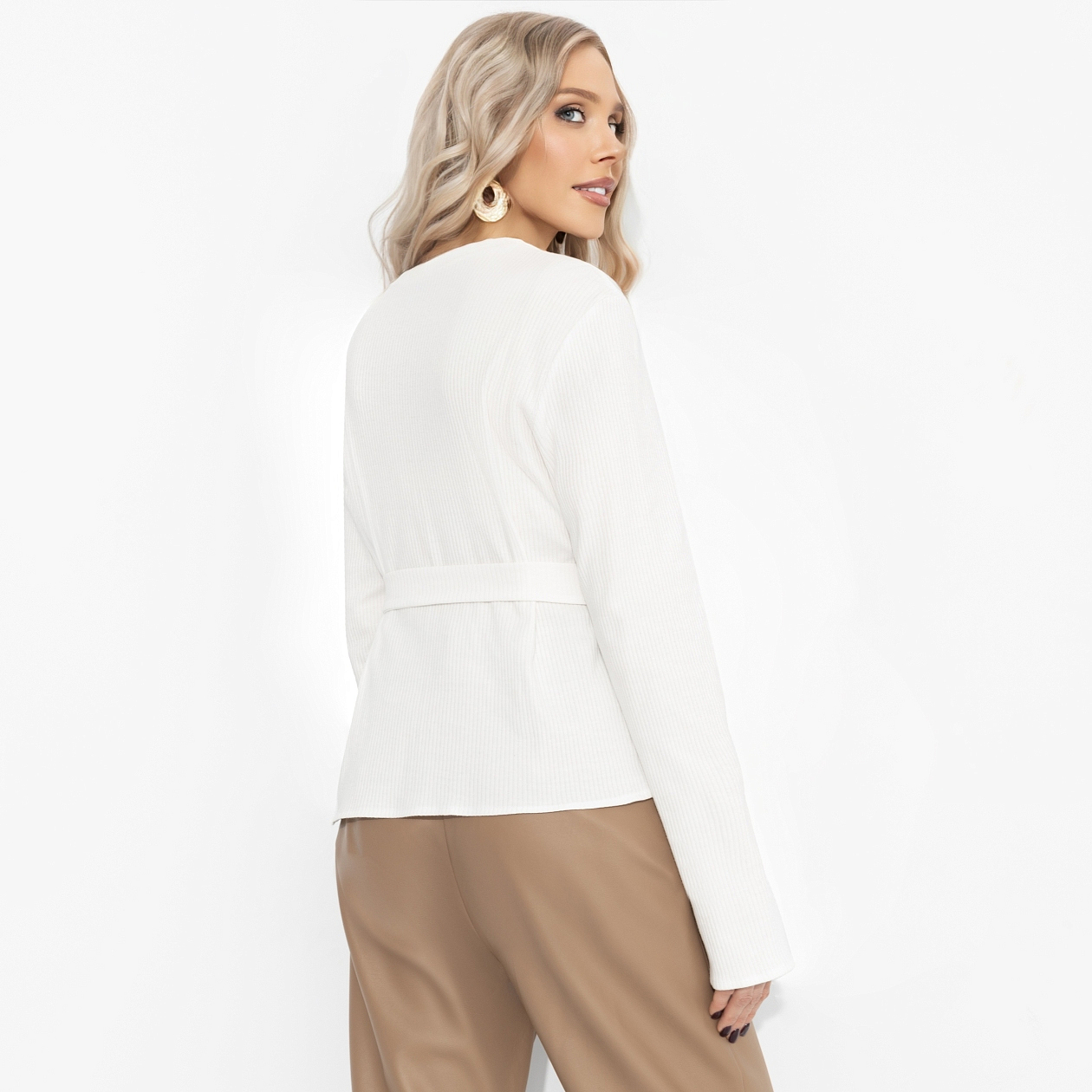 Дерзкий минимализм. Купить женский Джемпер оптом от производителя.