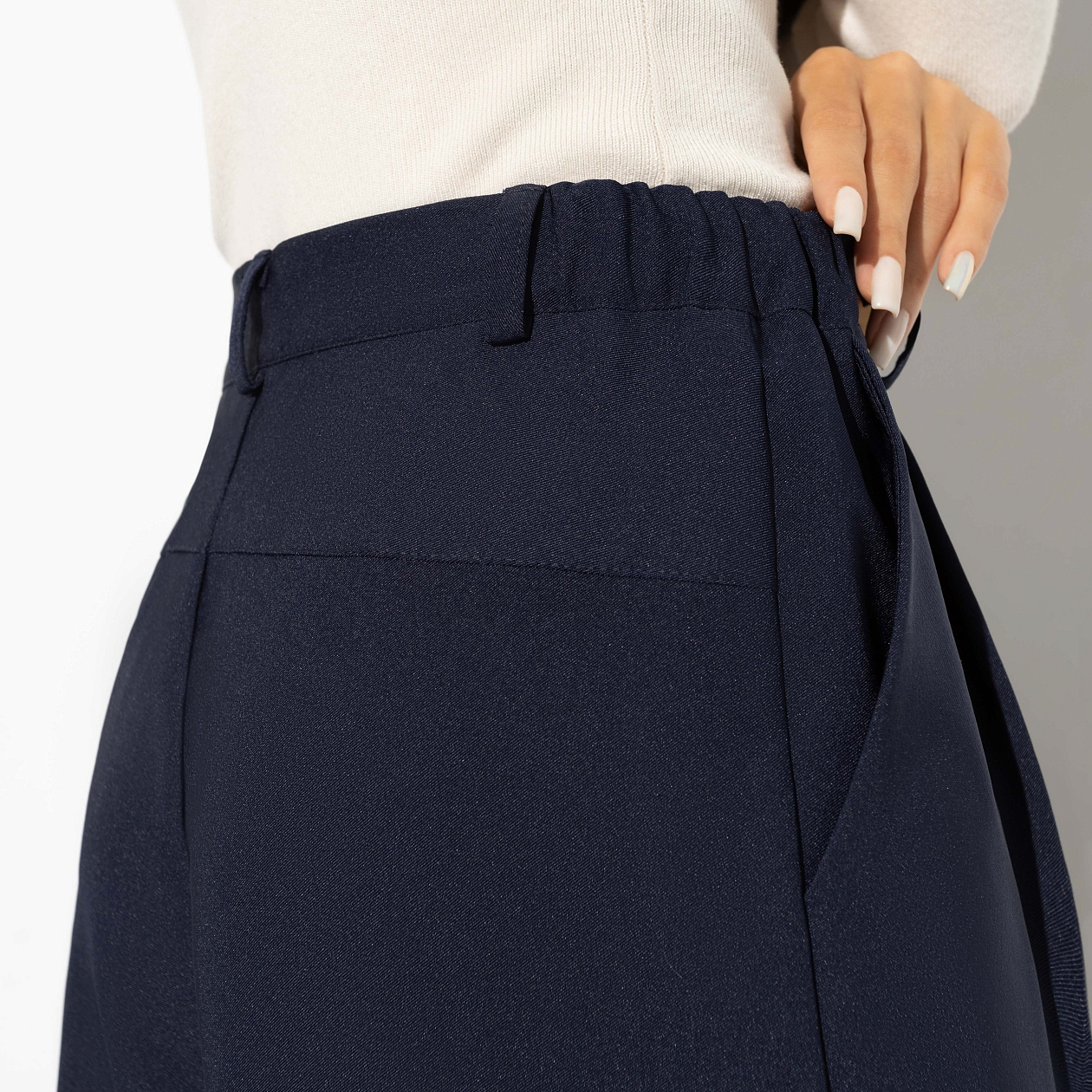 Брюки Легкой походкой (dark blue). Состав: 96% п/э, 4% эластан