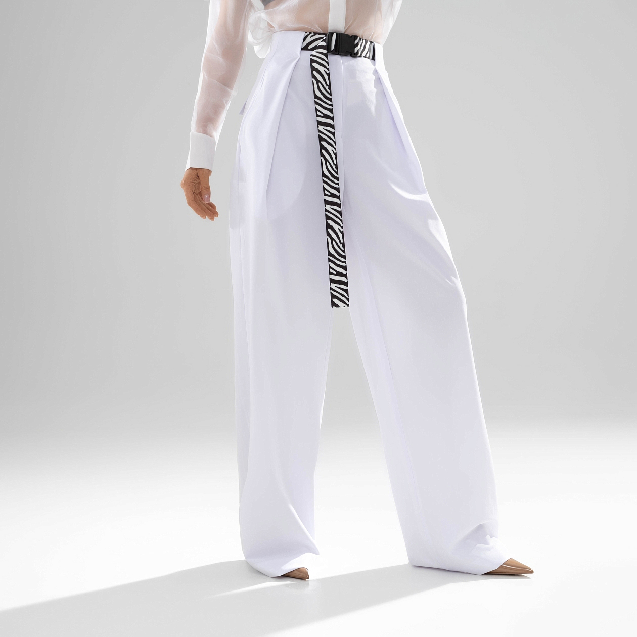 Брюки Lifestyle (шик, с поясом). Состав: 60% полиэстер, 37% вискоза, 3% спандекс