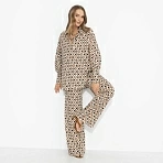 Брючный комплект для эффектных выходов Игра линий