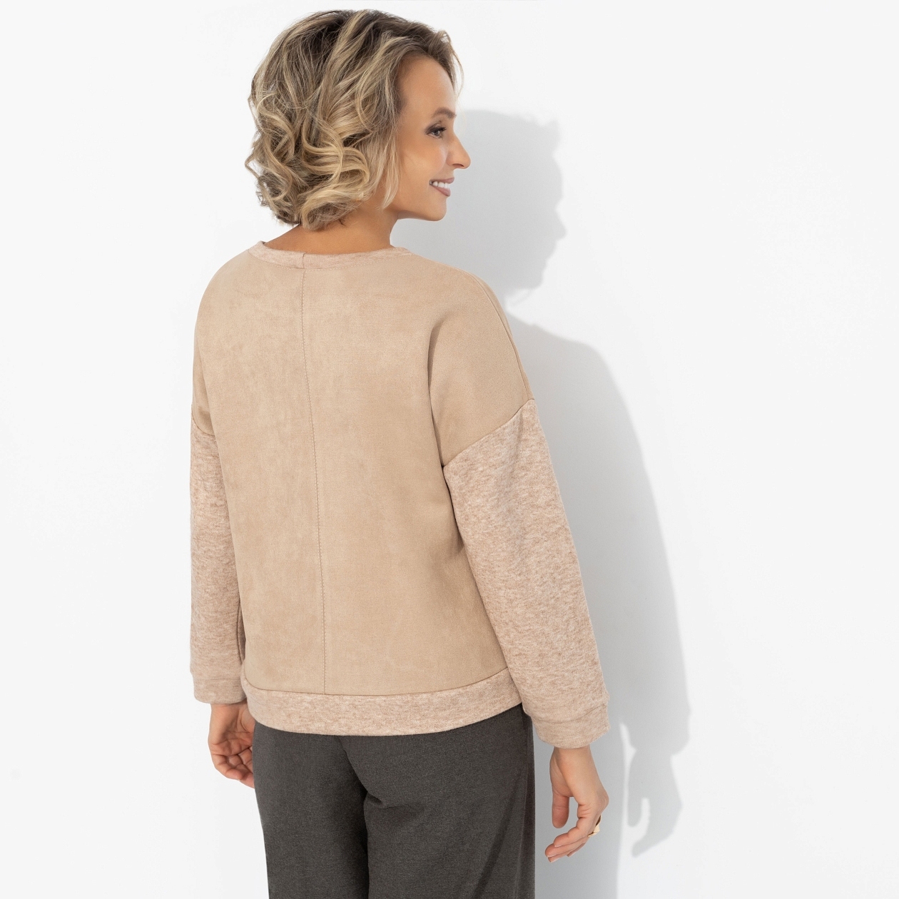 Лонгслив Твёрдый характер. Состав: 46% вискоза, 28% п/э, 21% нейлон, 5% спандекс