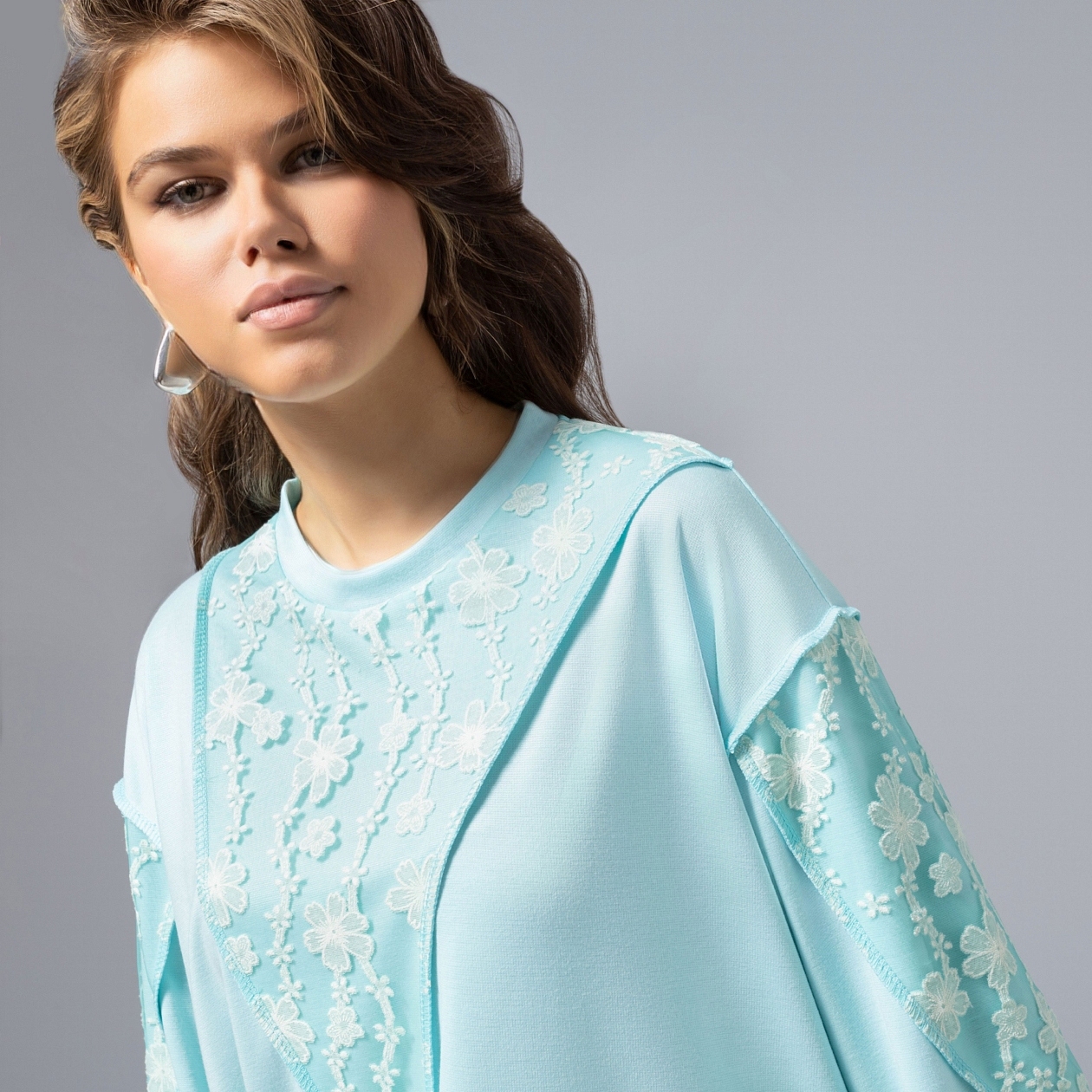 Границы нежности (ветер желаний). Состав: 50% п/э, 30% вискоза, 15% нейлон, 5% спандекс