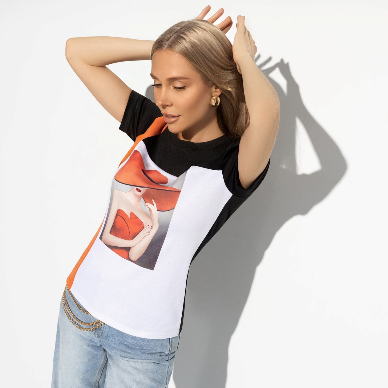 Футболка Волшебная аура (lady wow). Состав: 65% п/э, 30% вискоза, 5% стрейч
