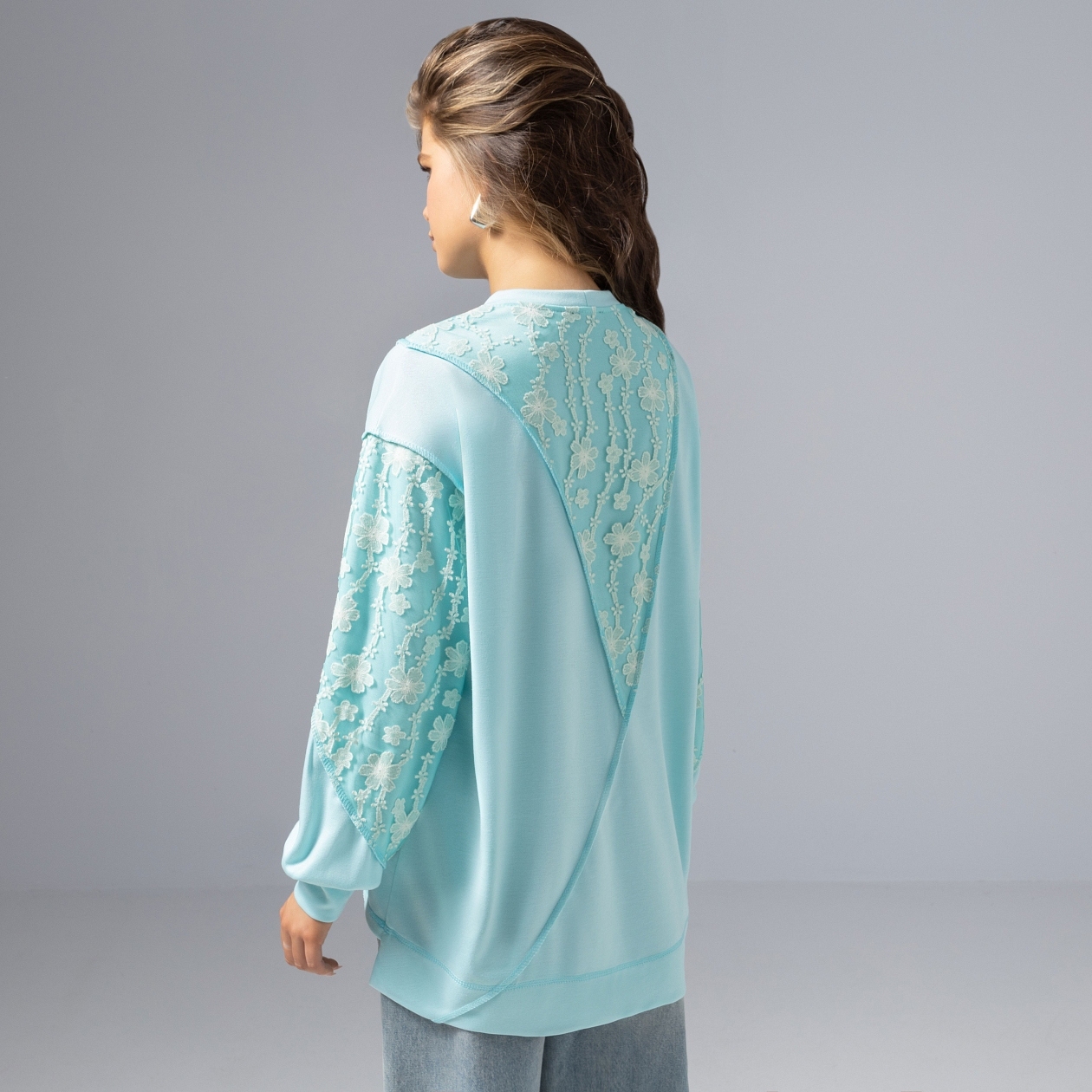 Границы нежности (ветер желаний). Состав: 50% п/э, 30% вискоза, 15% нейлон, 5% спандекс