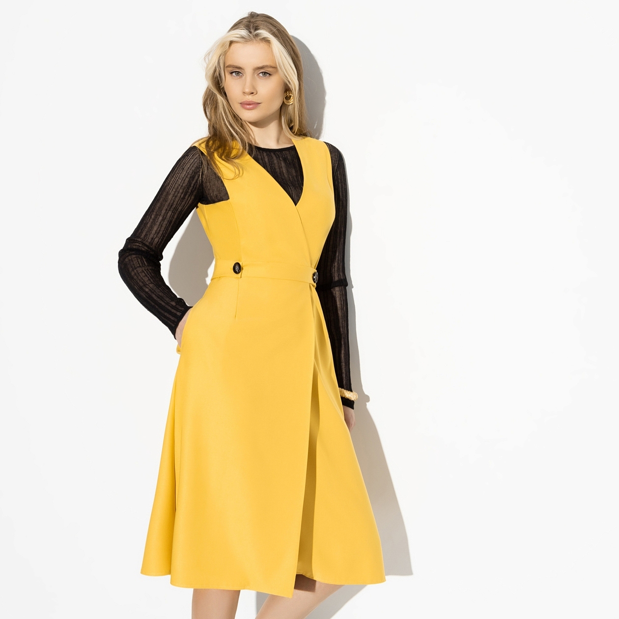 Сарафан Сочное вдохновение. Состав: 72% п/э, 22% вискоза, 6% спандекс