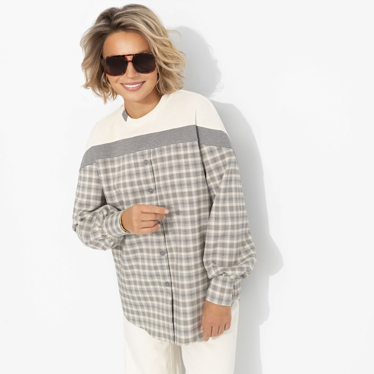 Всплеск эмоций (вау). Состав: 65% п/э, 38% вискоза, 2% спандекс