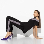 Брючный комплект Нешуточная конкуренция (mega black, 2 в 1). Состав: 65% п/э, 30% вискоза, 5% спандекс