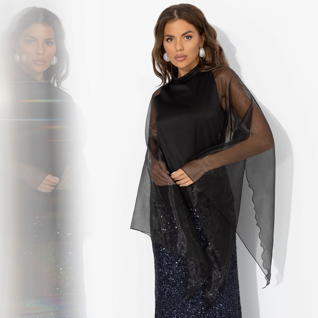 Блуза Незаменимая. Состав: 95% п/э, 5% эластан