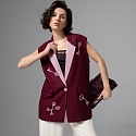 Жилет с акцентной вышивкой Карьерный взлет (эксклюзив) 