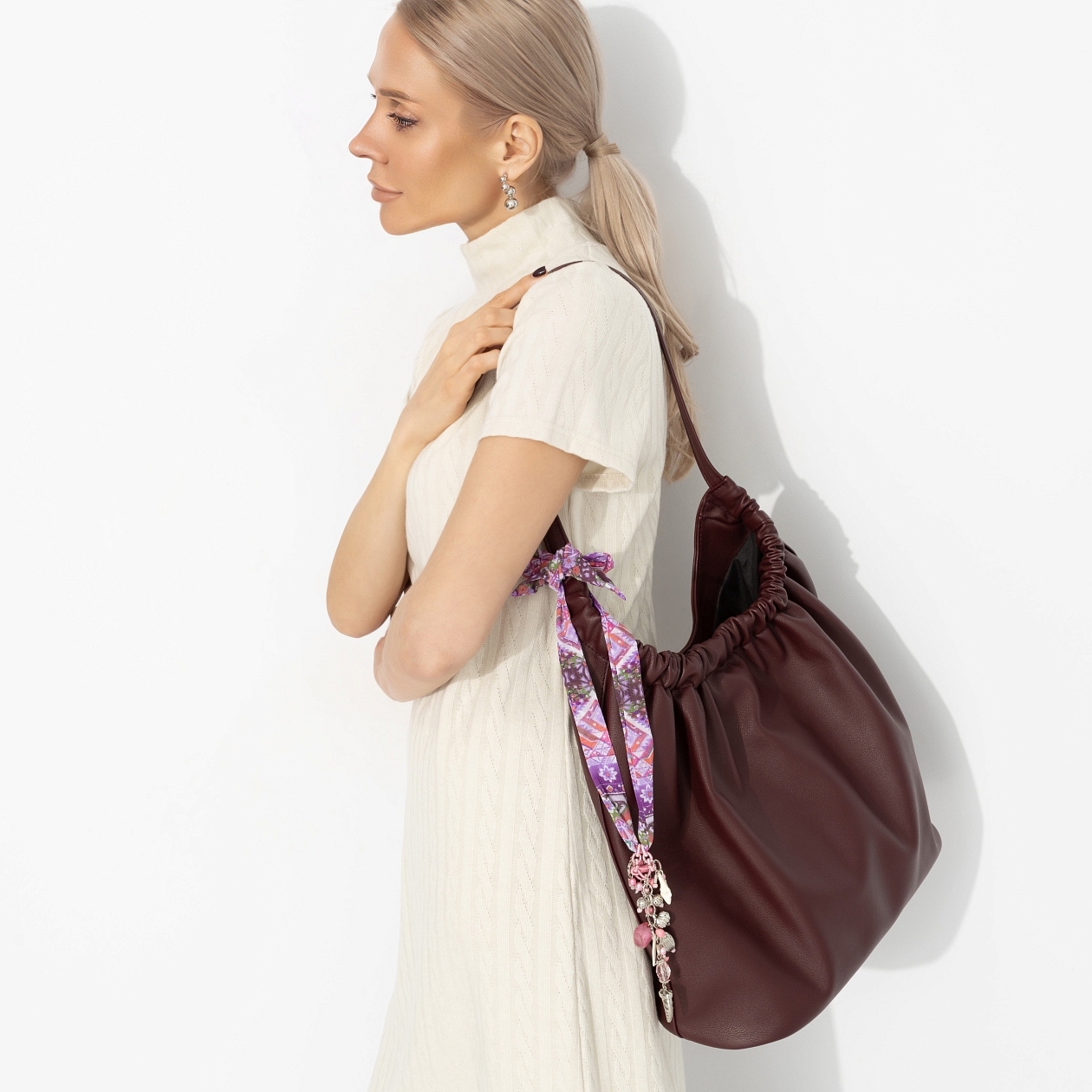 Внутренний свет. Состав: 100% п/э