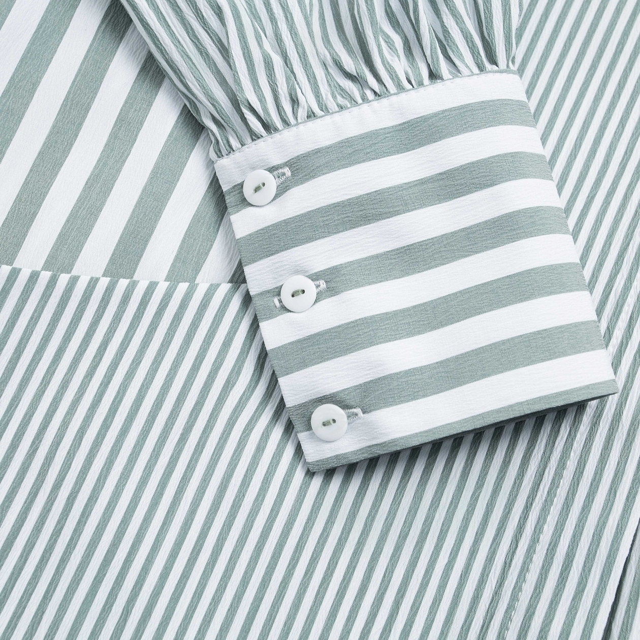 Мягкая сила (new). Состав: 50% полиэстер, 30% вискоза, 15% хлопок, 5% спандекс