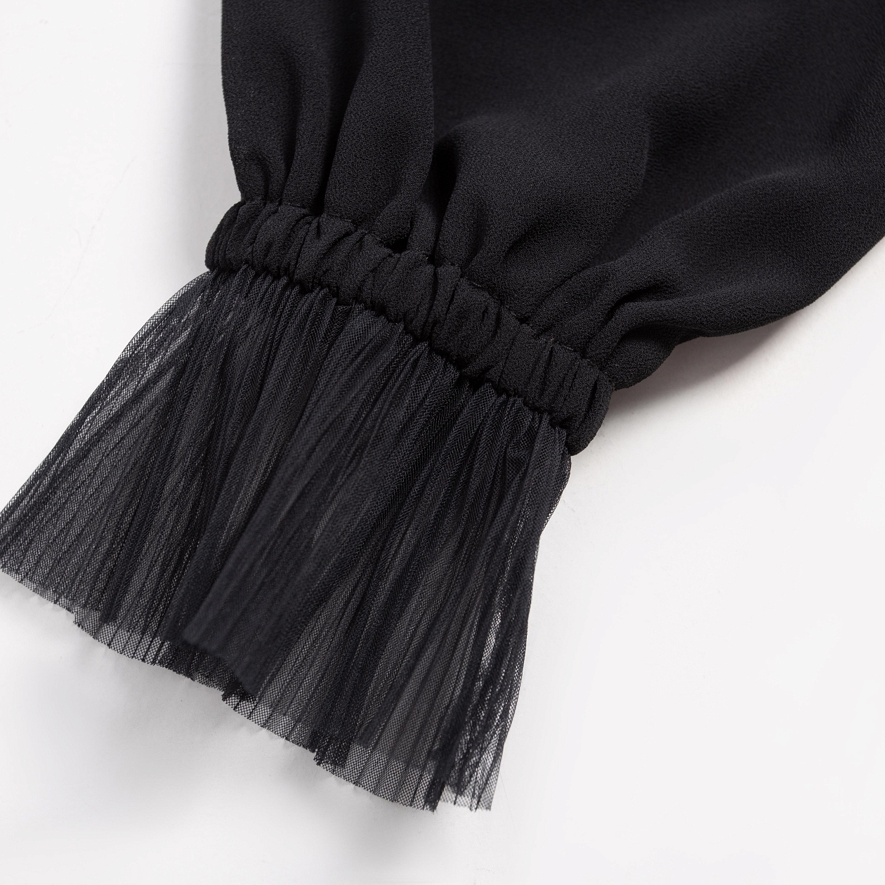 Блуза Мелодия сердца (ночь). Состав: 98% п/э, 2% спандекс