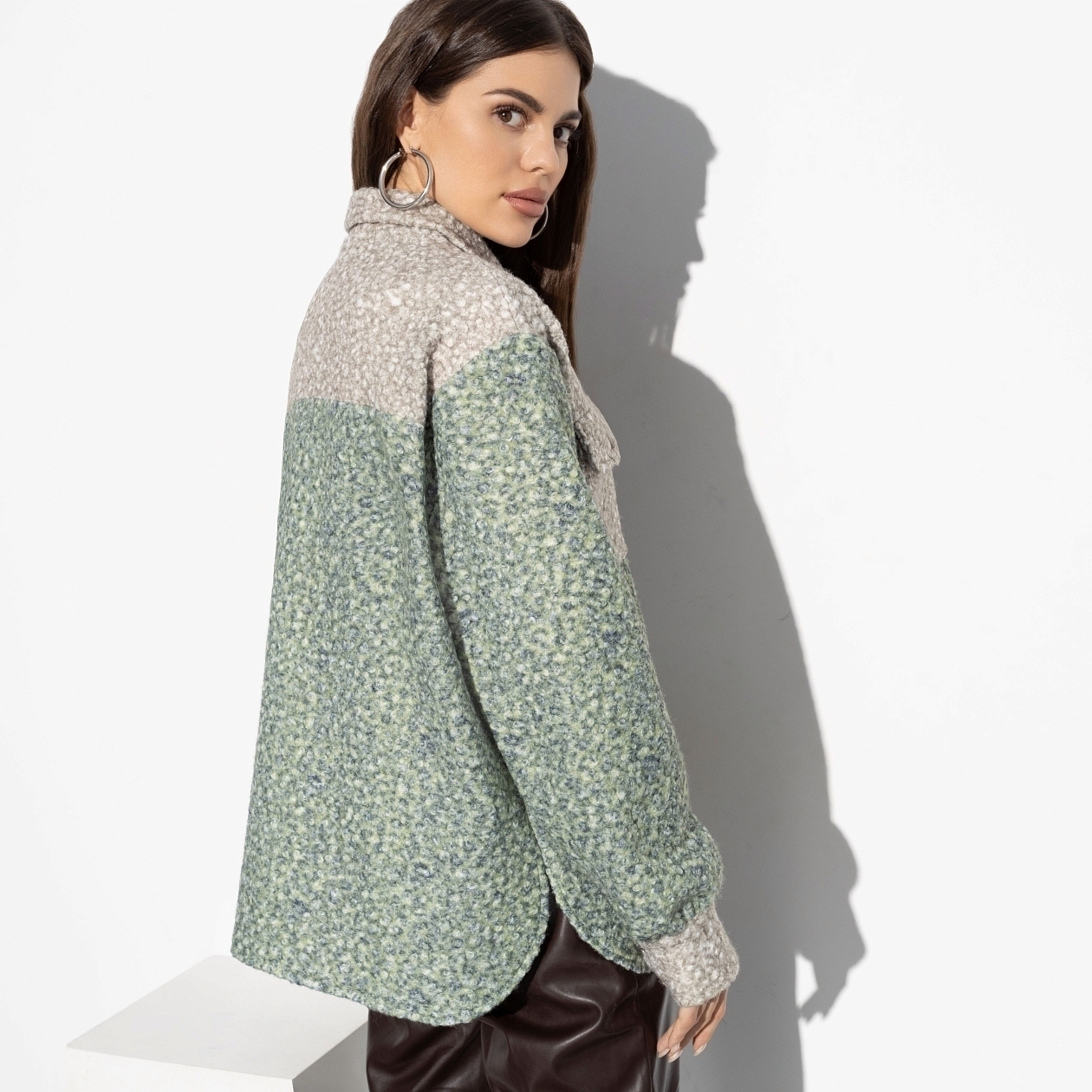 Нельзя не влюбиться (green beige). Состав: 100% п/э