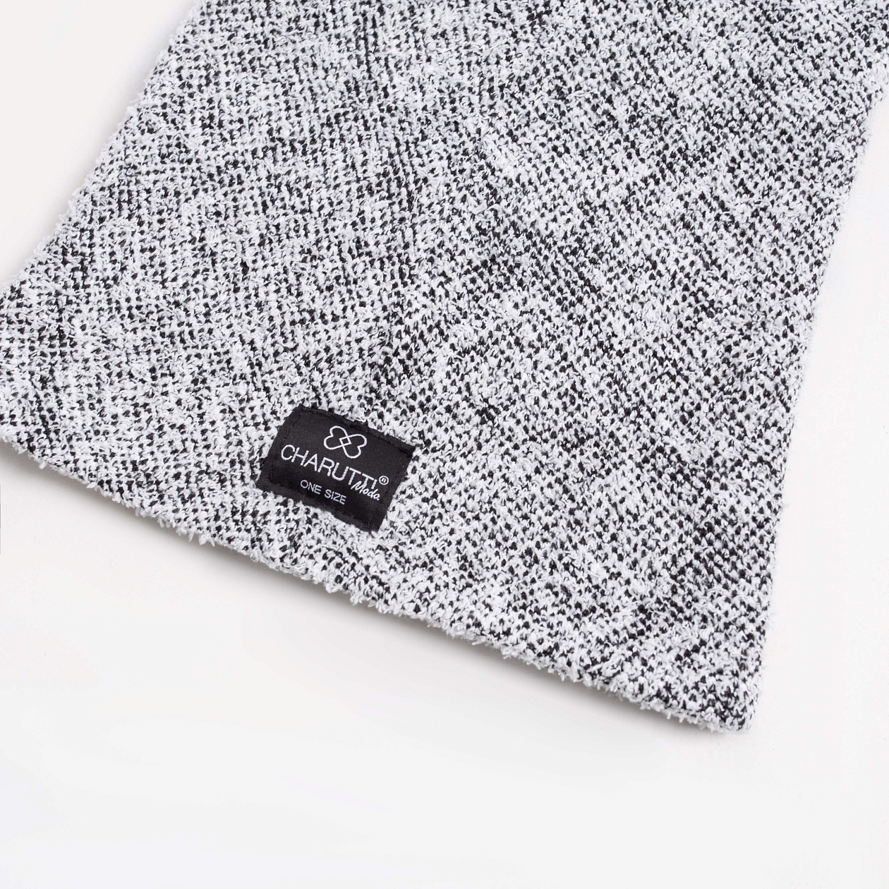 Магия прикосновений. Состав: 65% п/э, 30% вискоза, 5% спандекс