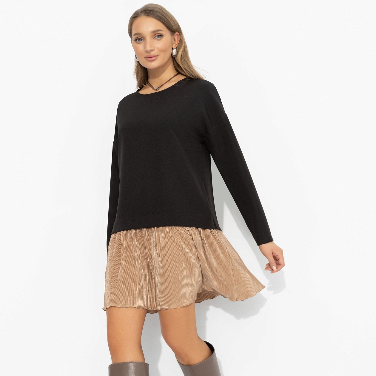 Платье Искушение красотой (стильная). Состав: 60% полиэстер, 37% вискоза, 3% спандекс