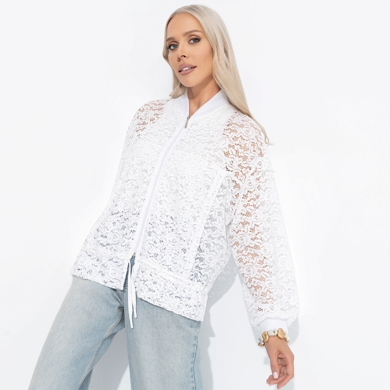 Эпичный шик (white). Состав: 95% п/э, 5% спандекс