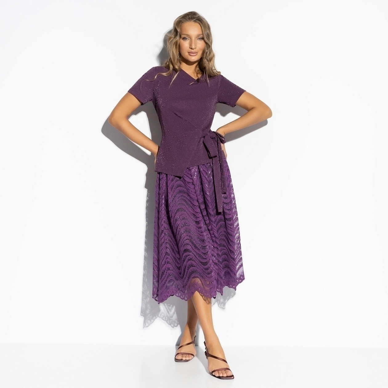 Больше чем стиль (2 в 1, фиолетовый). Купить женские костюмы & двойки оптом от производителя. Костюм с юбкой Больше чем стиль (2 в 1, фиолетовый). Состав: 95% п/э, 5% спандекс