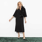 Платье с разрезом Сияние глянца (чёрное)