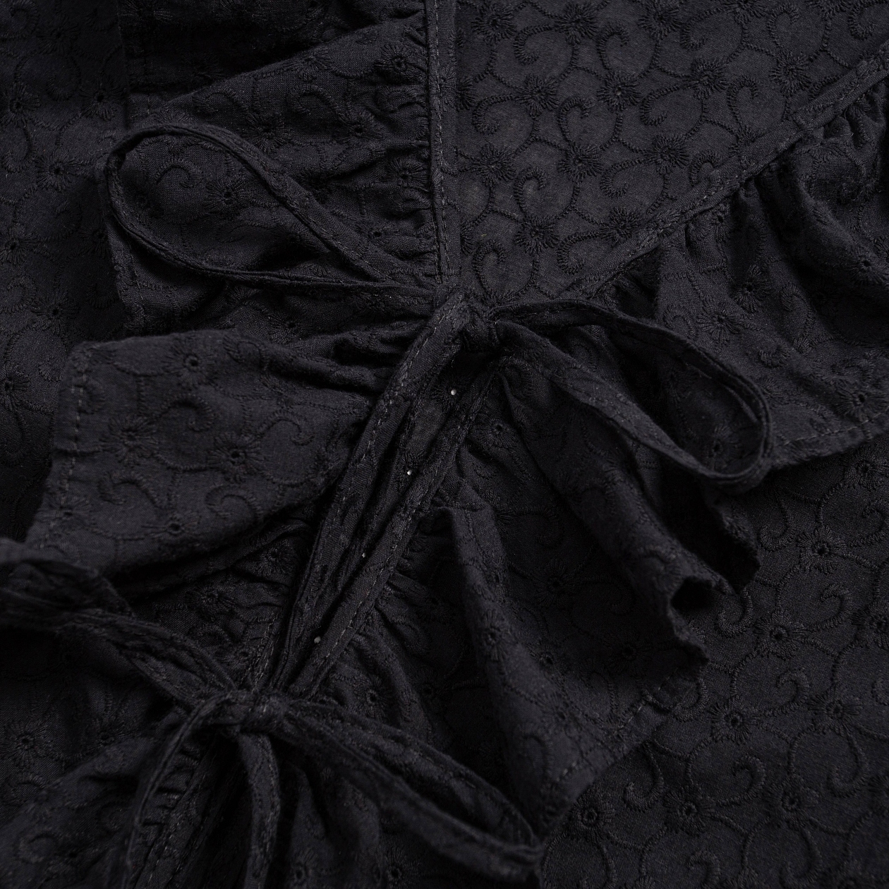 Блуза Пленительная грация (черная). Состав: 100% хлопок