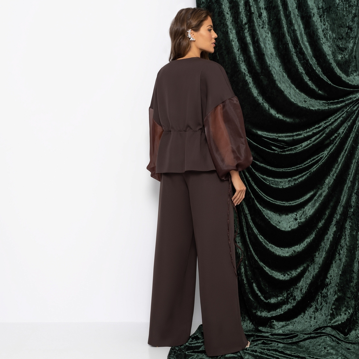 Брючный костюм Серьезная леди (2 в 1, брауни). Состав: 95% п/э, 5% эластан