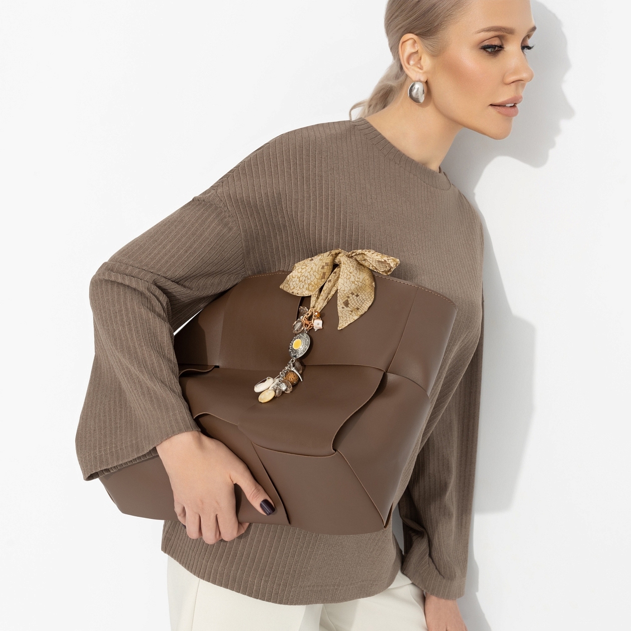 Новая версия себя. Состав: 100% п/э