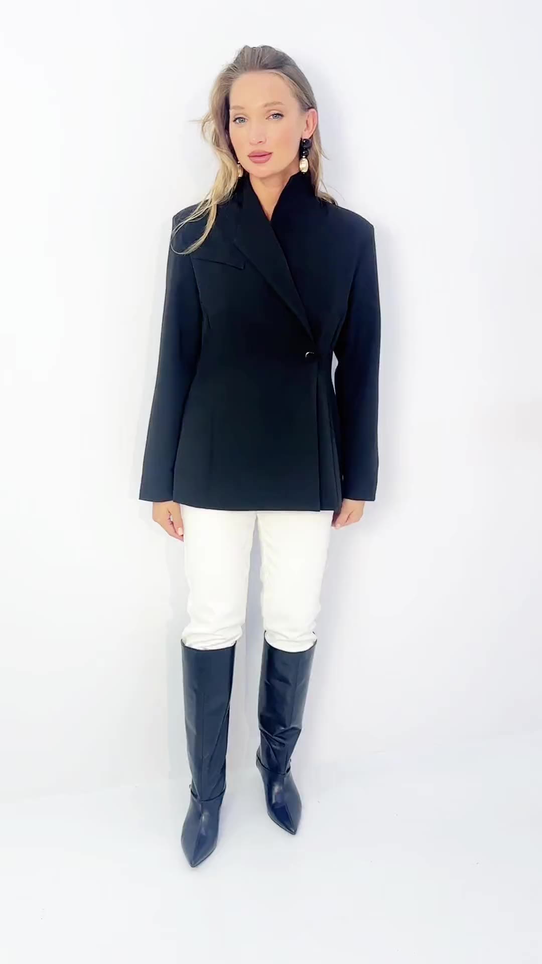 Дерзкий силуэт (чёрный)