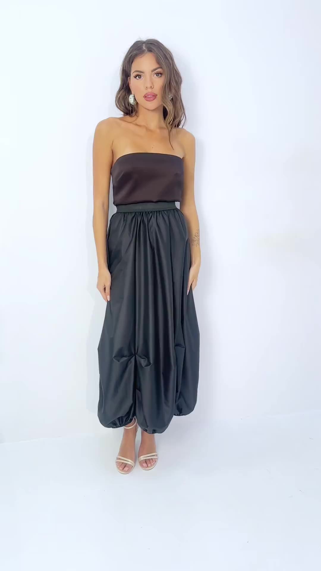 Талия решает (черная)