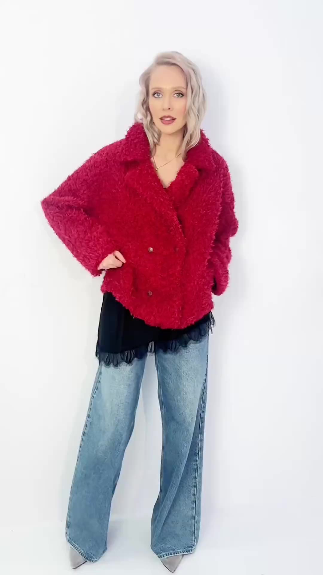 Слишком заметна (красный закат, oversize, 50-56)