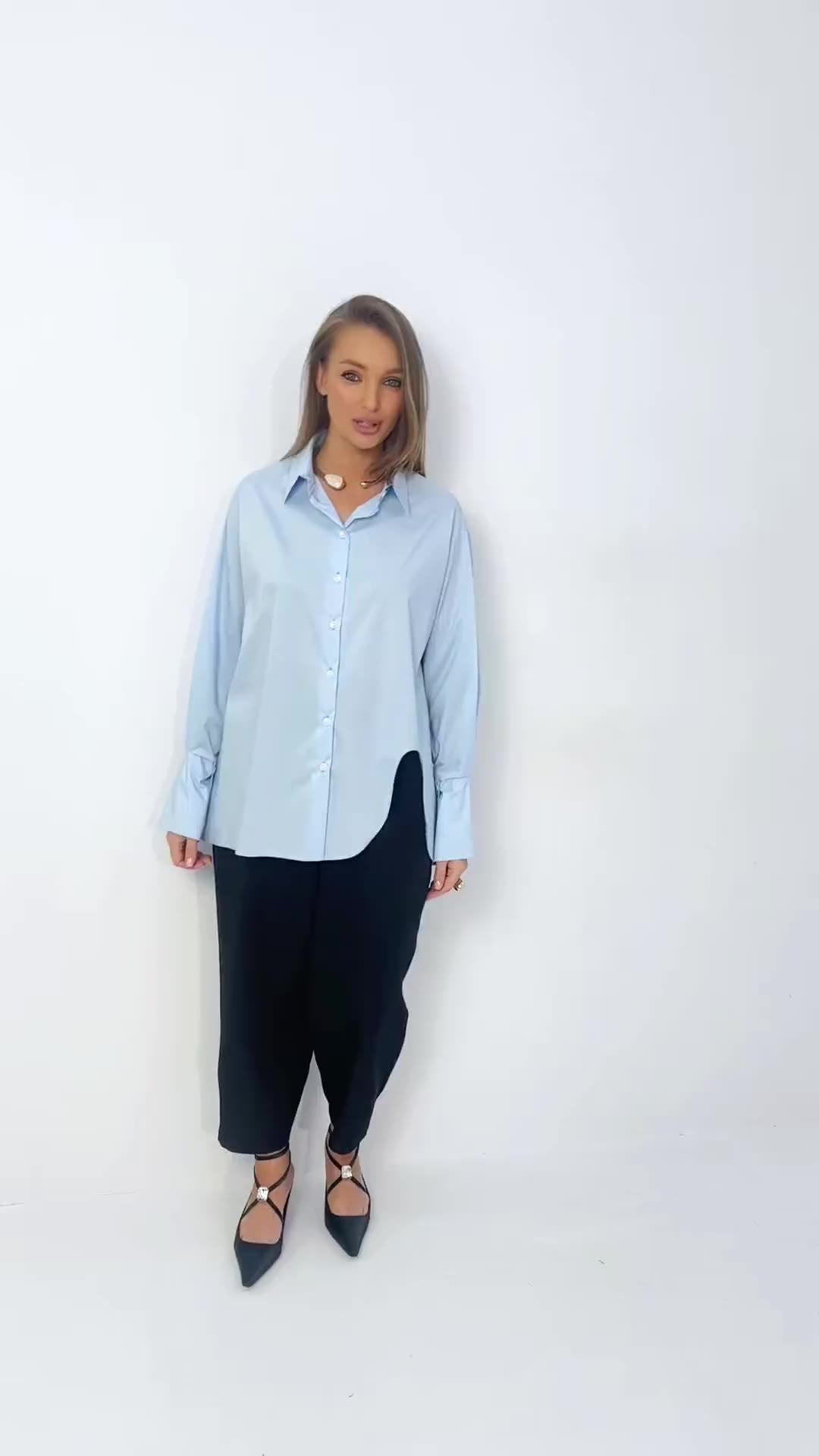 Слово за формой (голубая)