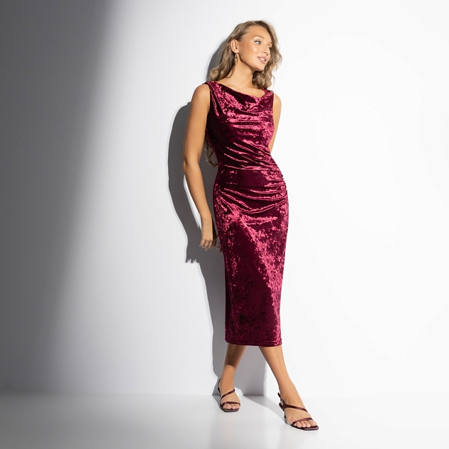 Платье На первом плане