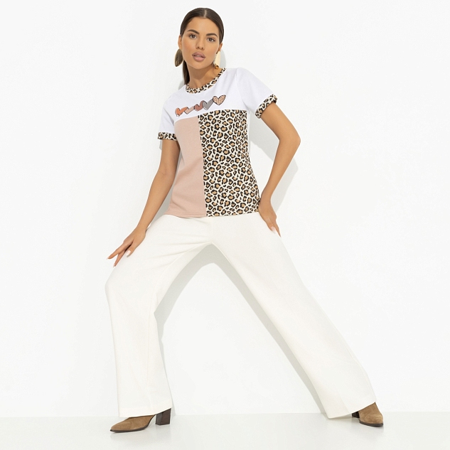 Футболка Покоряет не только сердца